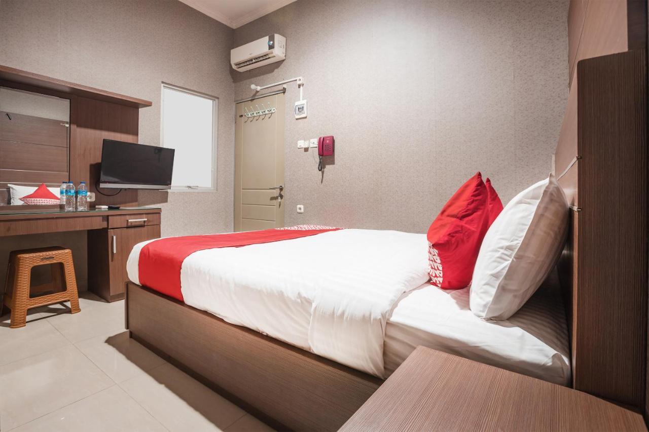 Oyo 383 Env Residence ジャカルタ エクステリア 写真